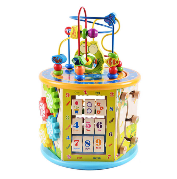 קוביית פעילות מעץ לקטנטנים