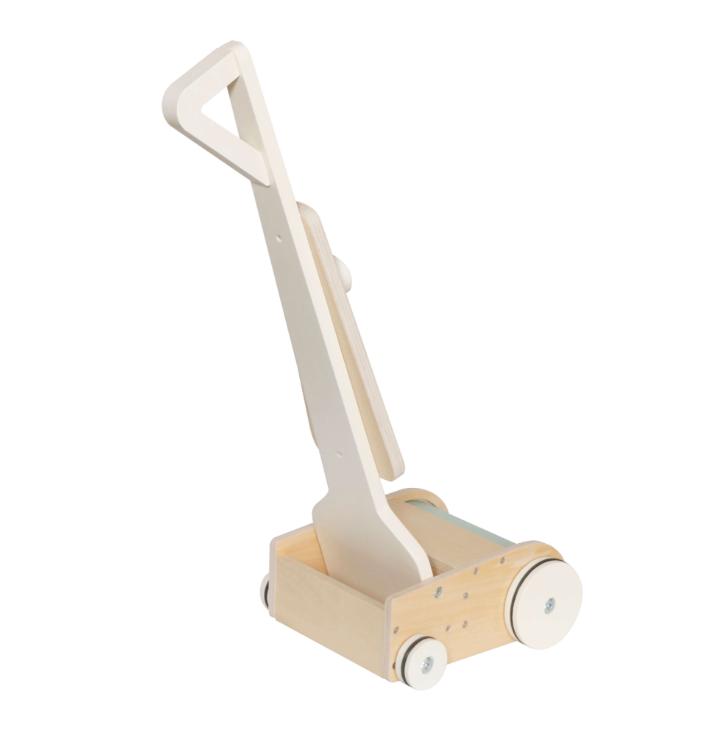 שואב אבק מעץ לילדים – משחק דמיון איכותי ומעשיר