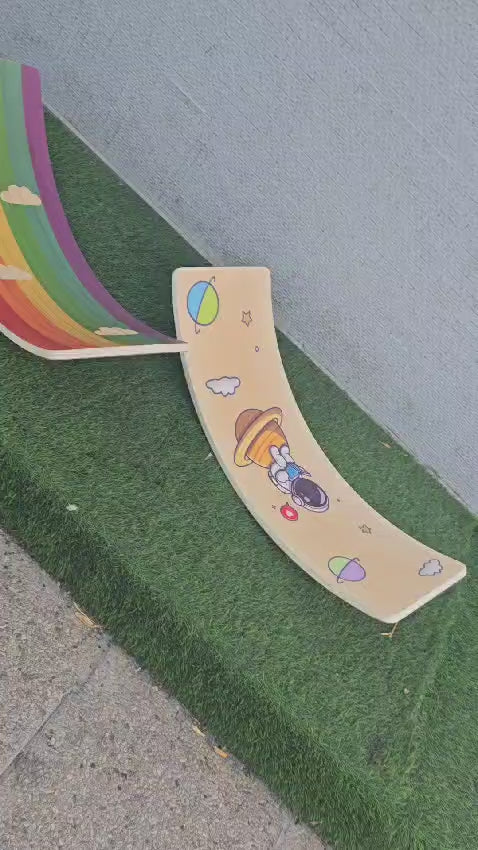 קשת איזון מונטסורית מעץ - בעיצוב קשת בענן. משלוח חינם!